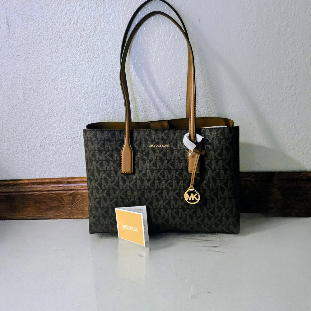 New! Michael Kors Emilia Medium Logo Tote Bag - Brown/Acorn" 358 - Picture 10 of 15